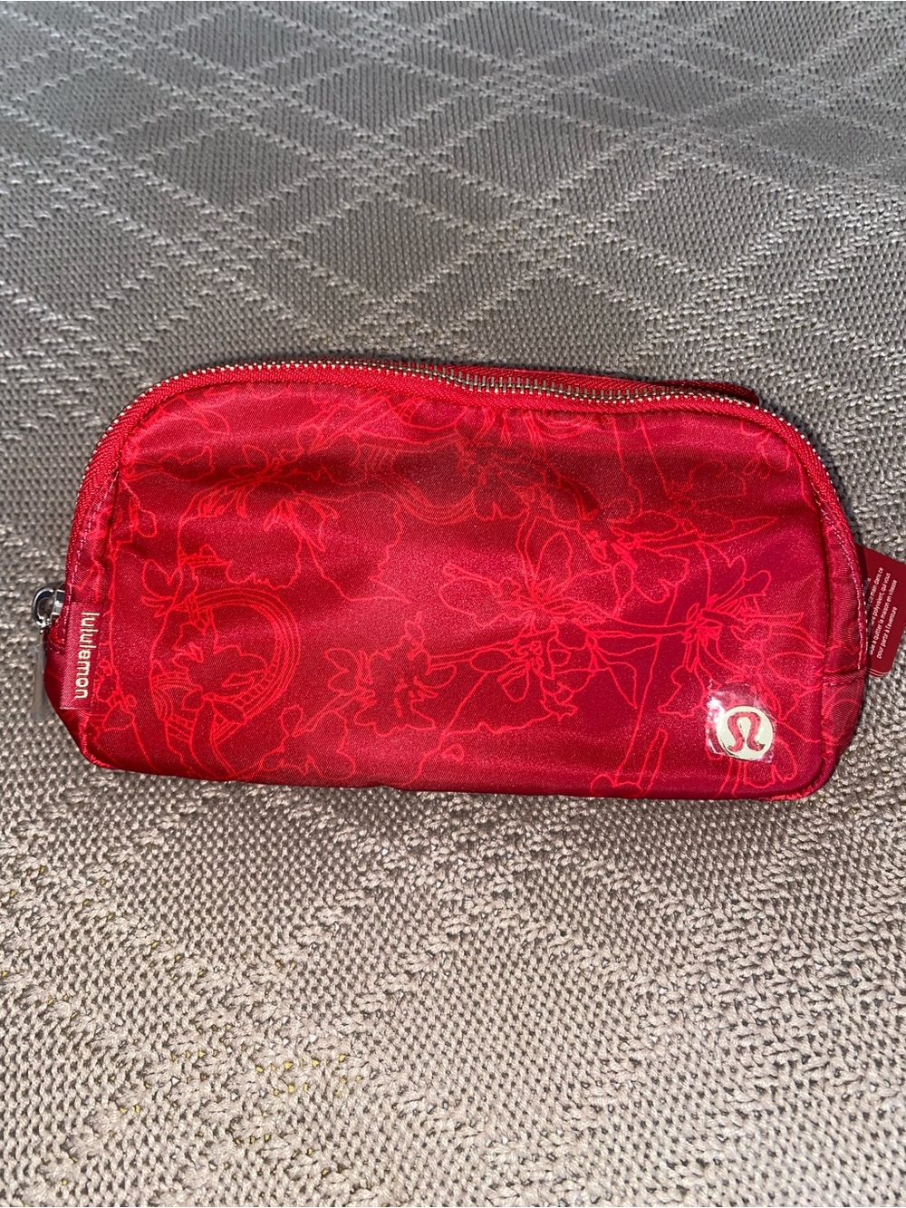 Lululemon belt bag
